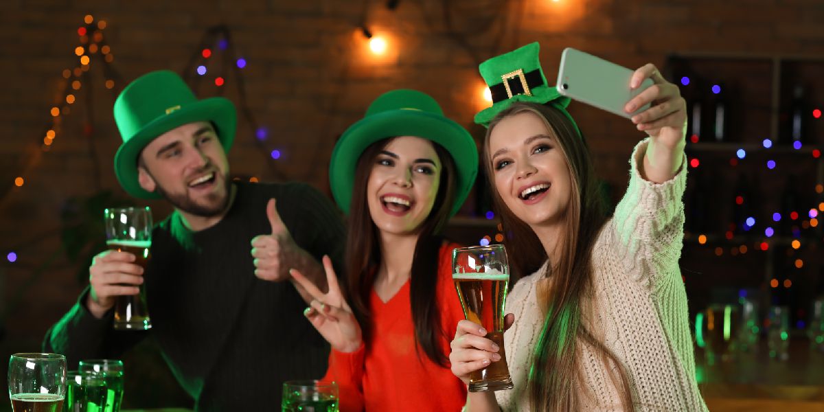 Doggery Craft Ice tweet media