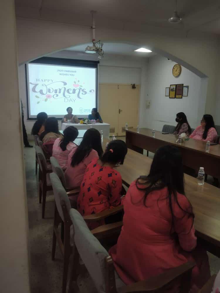 tra298's tweet photo. Ultimate validation of women empowerment is when during Women's Day celebrations they appreciate the supportive n enabling work environment; tht they feel safe n secure in their work place. Kudos to Jyoti Ltd Parivar, CMD Rahul Amin fr carrying forward this priceless legacy! https://t.co/BrpP5nxSUM