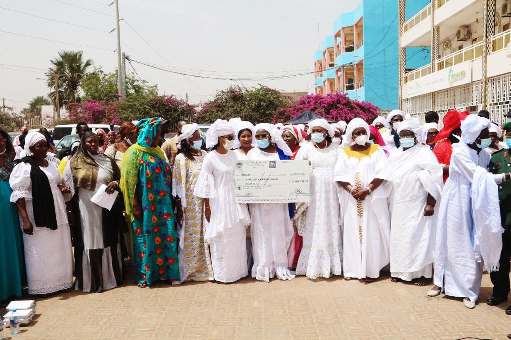 First Lady Barrow tweet media