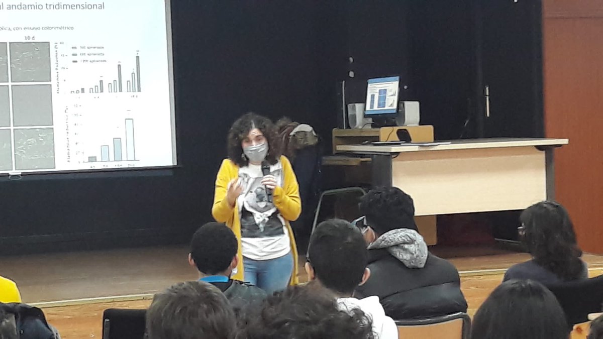 IESRENACIMIENT0's tweet photo. Y para celebrar este día
tenemos una Conferencia especial:"La Mujer en la Ciencia" La Dra Natividad Gomez, ha sido la que ha entusiasmado al grupo de Bachillerato. Gracias eres muy querida en nuestro Centro y muy cercana; nos representas, esta es tu casa @AfaRenacimiento https://t.co/ycTwzdldGu