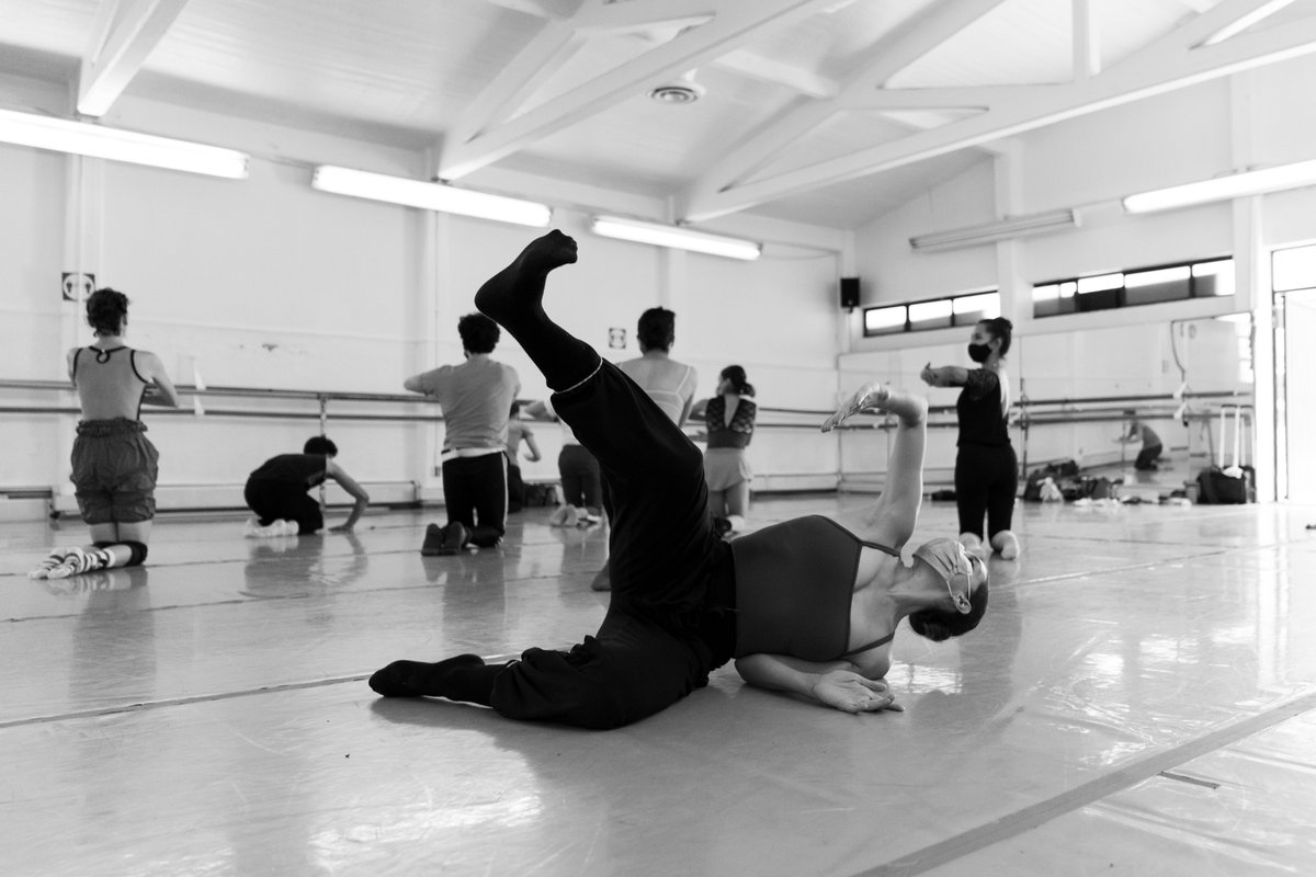 Estamos seguros que te encantarán.💜

📍La cita, a través del Instagram: cndanzamx
🕦A partir de las 11:30 h
📷 García-Jáuregui

#AgendaCNDanza ¡Te esperamos!