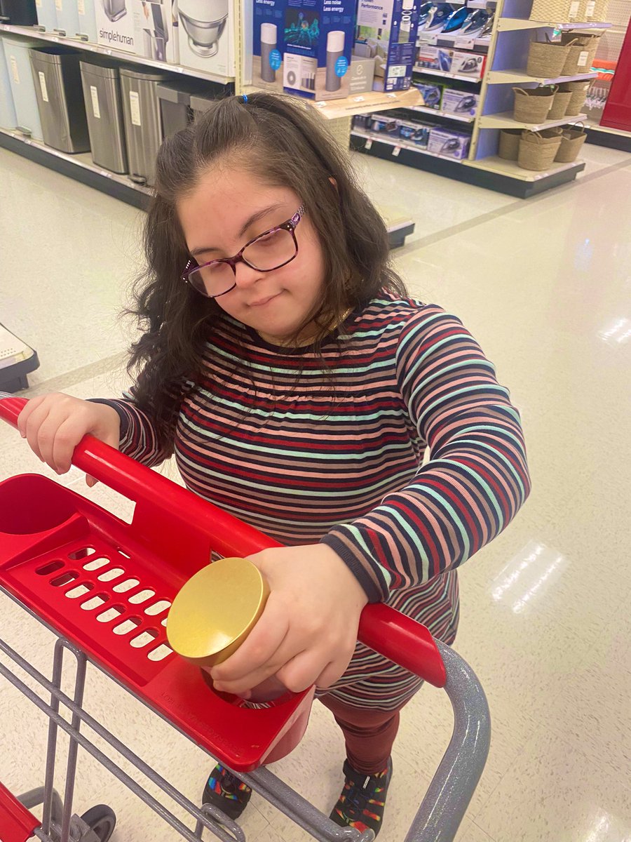 Calista Umbel tweet media