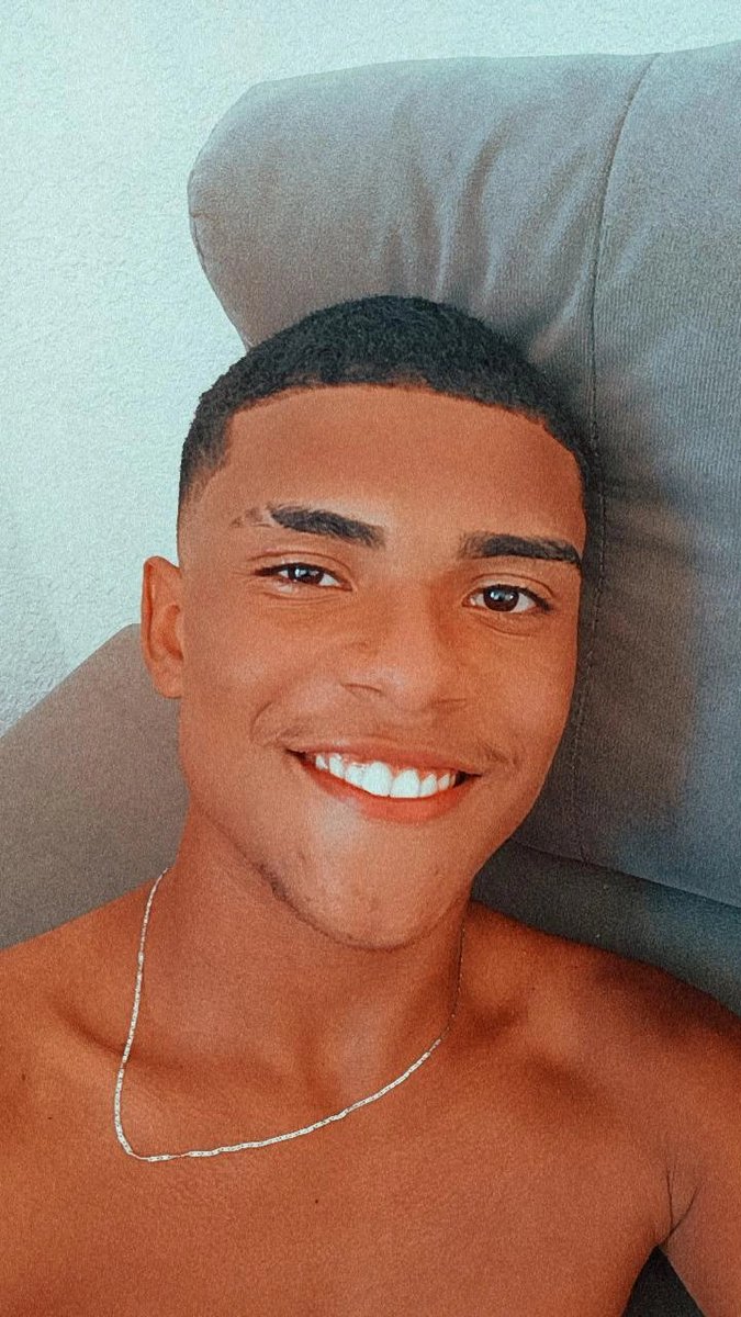 Lucas 愛 tweet media