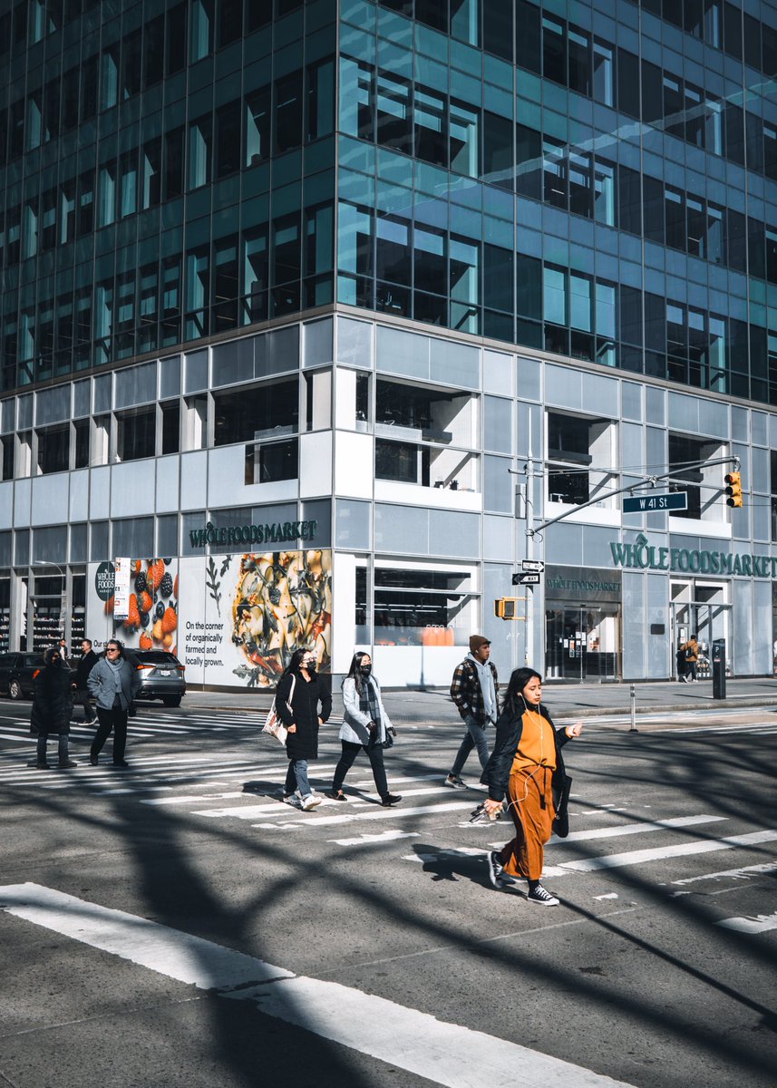 penskeeking's tweet photo. Walk this way
#streetphotography #photography #nftphotography #NFTCommunity https://t.co/JwDRtRWkkf