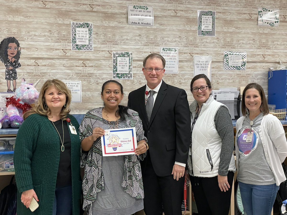 IvicicMelissa's tweet photo. Today’s “Bright IDEA Award” tour started @NESNavigator1 to celebrate 4th grade teacher Whitney Bell! Her innovation and use of video lessons makes her a perfect blended classroom! Such a great asset to @HaysCISD! @melodycrowther1 @MaryNoble001 @emherrin @erod129 @brandi_snead https://t.co/yH9eshwIlU