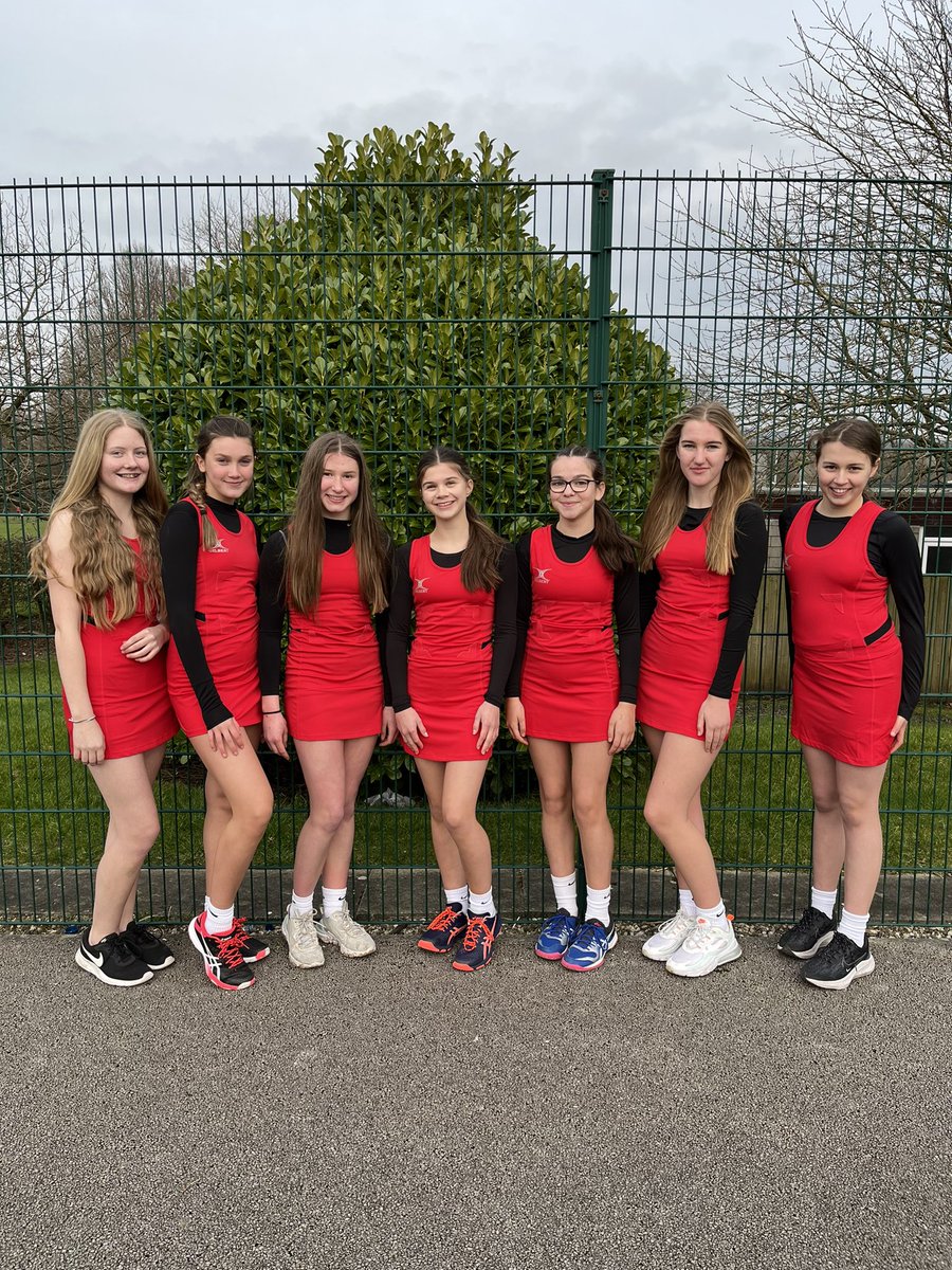 ormskirkpe's tweet photo. Well done to our year 10 girls who won their district netball tournament tonight. Some excellent play, amazing effort and dominant wins all evening despite the windy conditions. 
Looking forward to continuing the winning streak into year 11! 🥇🏆🏐 @OrmskirkSchool https://t.co/kOjUhKQjdT