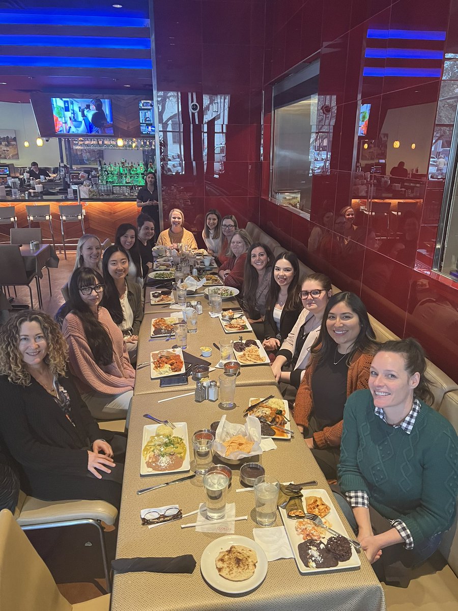 Happy #InternationalWomensDay from some of the women of <a href="/cartdotcom/">Cart.com 🛒</a> Austin! Grateful to work with so many talented women! 💪🏽💪🏽💪🏽