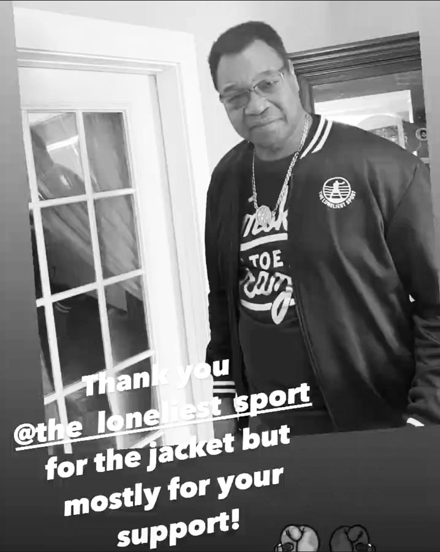 LoneliestSport's tweet photo. Larry 'The Easton Assassin' Holmes knows it's The Loneliest Sport...

Get yours at https://t.co/zSn9dFvlut

#boxing https://t.co/ydMnwOc1Gt