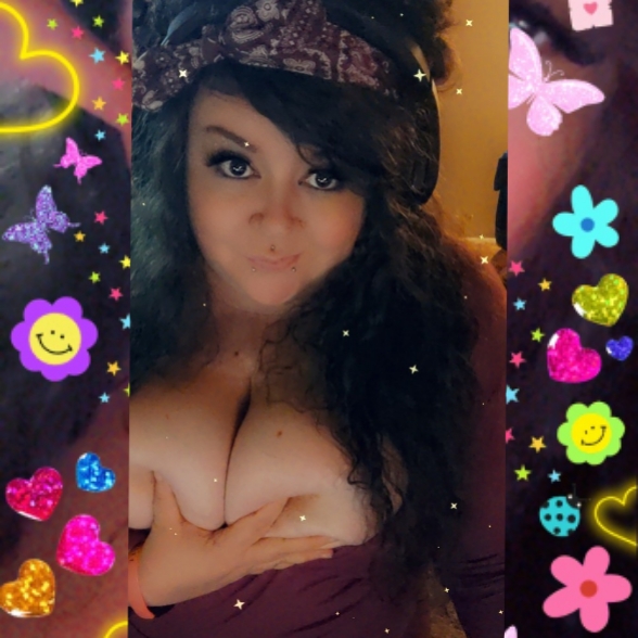 oh today is international womens day??> have some tits lmao https://t.co/vDPaOuREQP