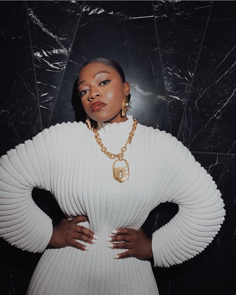 Happy International Women’s Day from us and these amazing Black British women 😍

From photography to music and fashion to medicine, these women are doing amazing work 🙌🏾💞

Featuring <a href="/karisbeau/">karis</a>, <a href="/FisayoLonge/">Fisayo Longe</a>, <a href="/nellahgrace/">Petty</a>, and <a href="/sharmadeanreid/">Sharmadean Reid</a>