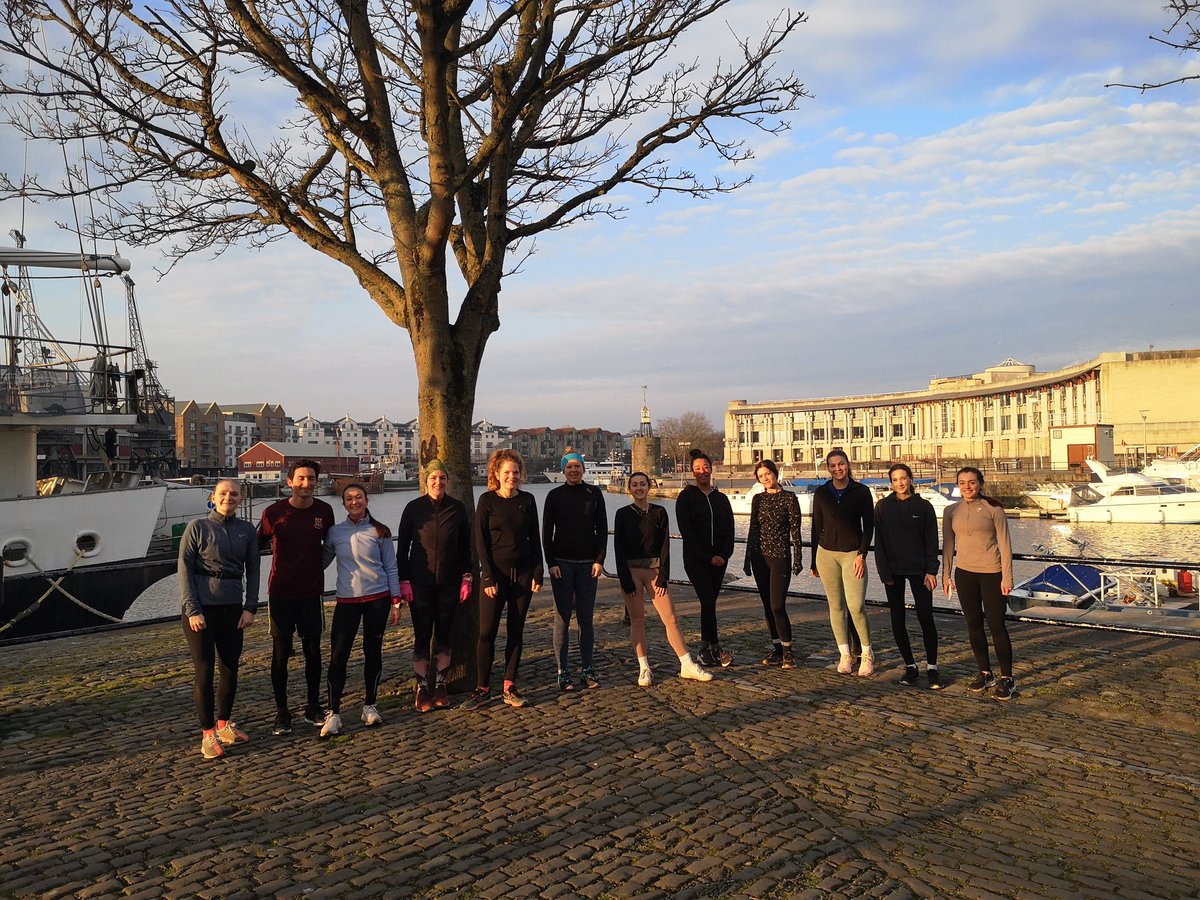 wmnrun's tweet image. We started the day in Bristol sunshine, running 5K with this great bunch. Followed by @thebristolloaf pastries 👌👌 #IWD2022