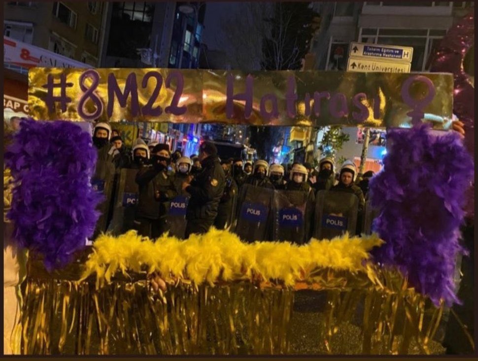 Yaa bunu kim çekti?🤣 #8M2022