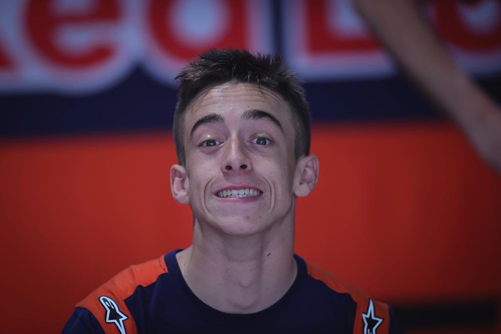 Onepercent_mag's tweet photo. It’s less for the next races in Indonesia 🇮🇩 SMILE 😃!! @37_pedroacosta @MotoGP @rafa_marrodan https://t.co/bYzx1R90lC