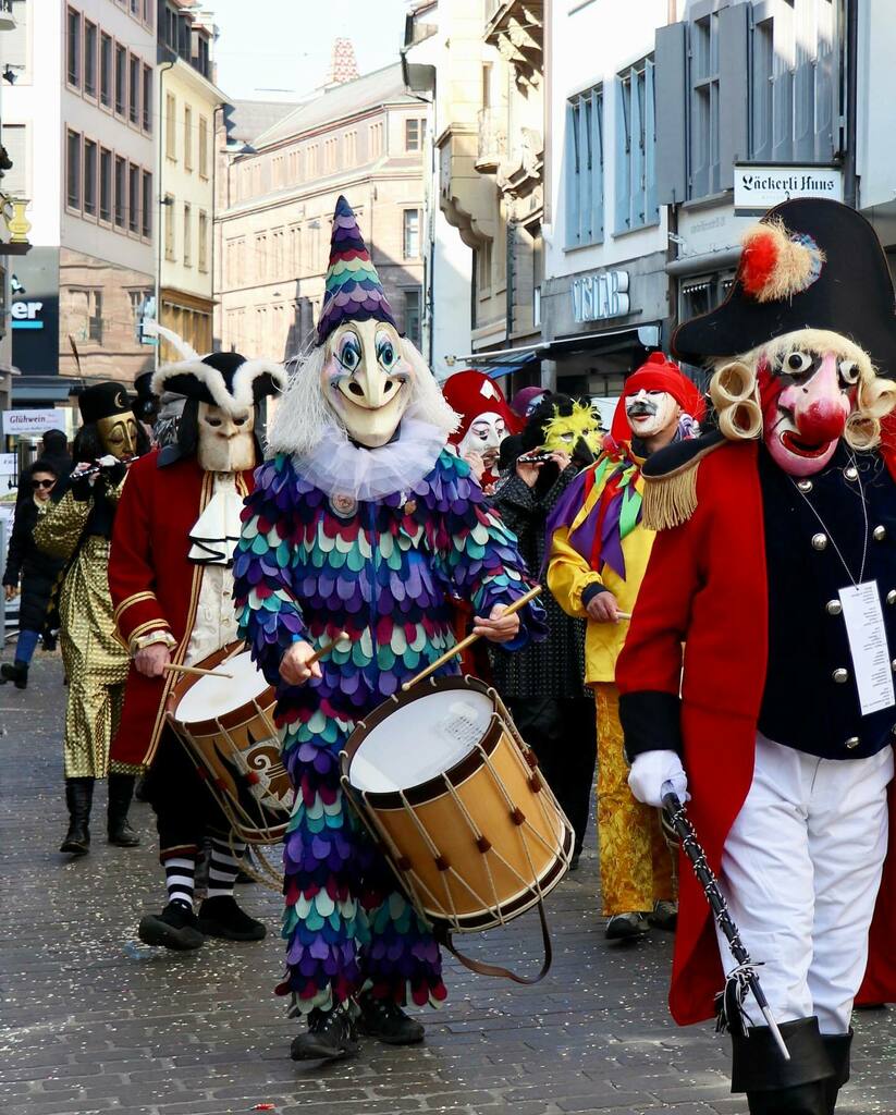 baseltourism's tweet photo. Did you go to the Basler Fasnacht (carnival) today?🥁 If not, you can still enjoy the Fasnacht tomorrow. Which photo is your favourite?😊 #thisisbasel #fasnachtbasel
•
•
•
#baselswitzerland #basel #inlovewithswitzerland #visitswitzerland #visiteuro… https://t.co/12x3ybkDm7 https://t.co/rna2Anm7yG