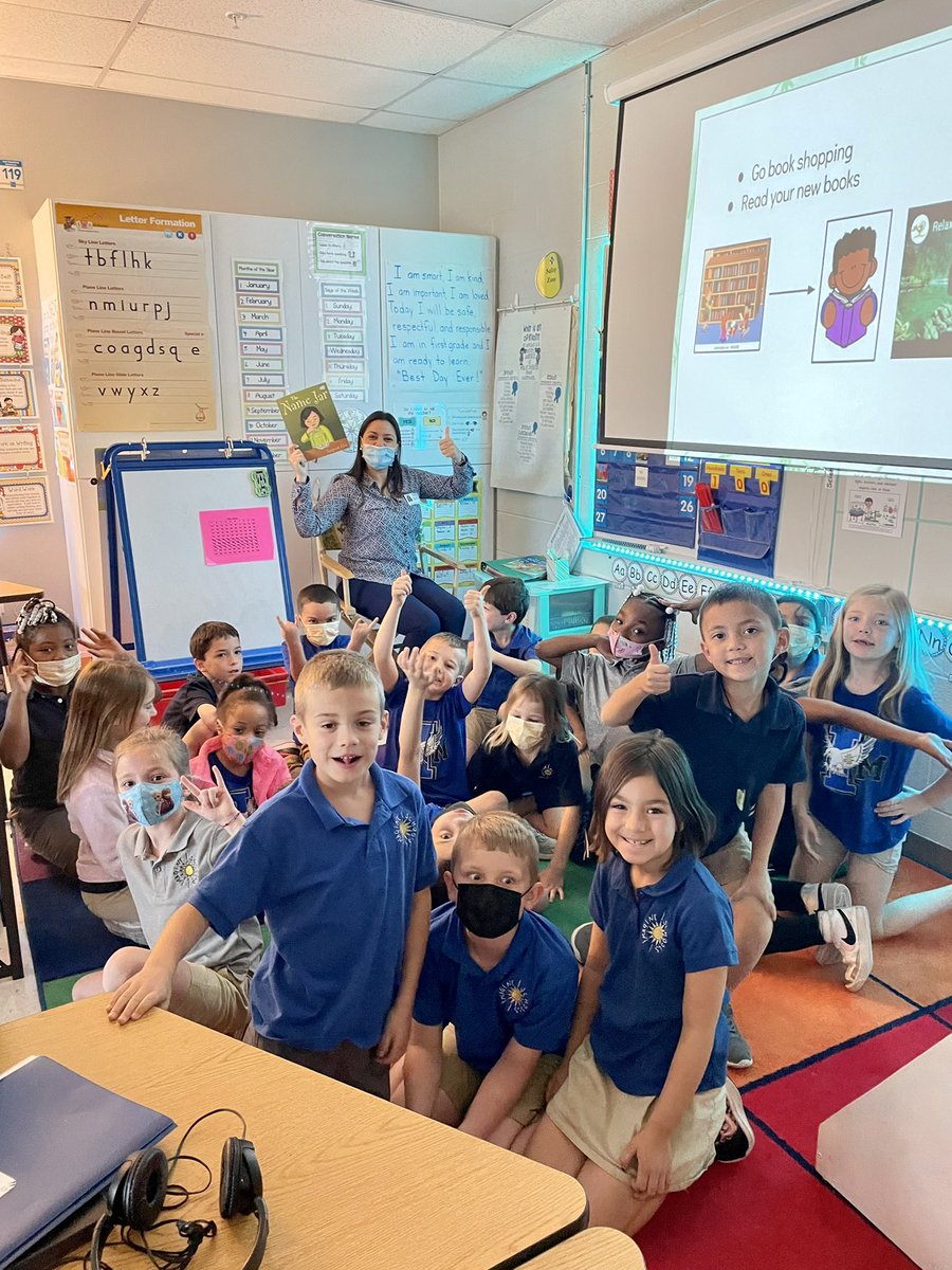 Reading for these bucket fillers at @NorthManatee was such an amazing experience! Children shared so many ways to be kind! 💛
@EODSarasota #EODReadingDay #GLReading