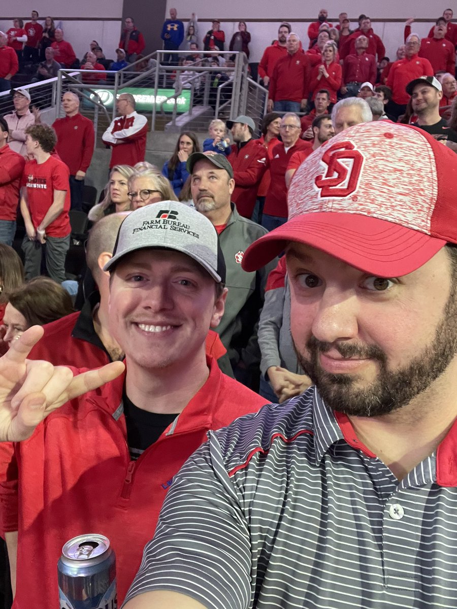 ChasinDonuts's tweet photo. What a great Back to the Dance physical game! Go Yotes 🐺❤️ Need some insurance for this game? #March2TheSummit #BackToTheDance #GoYotes https://t.co/Yjqd2nUrVN