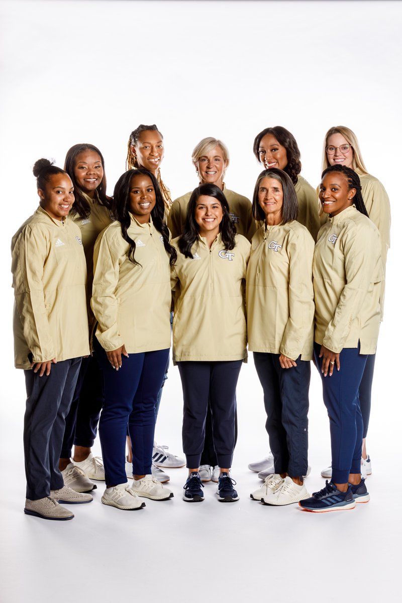 GTWBB's tweet image. And to the women that lead them, coach them, support them, train them and keep them healthy, we see you too!! #InternationalWomensDay