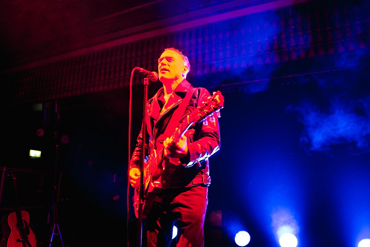 BanquetRecords's tweet photo. Bryan Adams playing the new album So Happy It Hurts in full, in Kingston tonight
📷: @BobbyVMedia https://t.co/DXjtNLBqCm