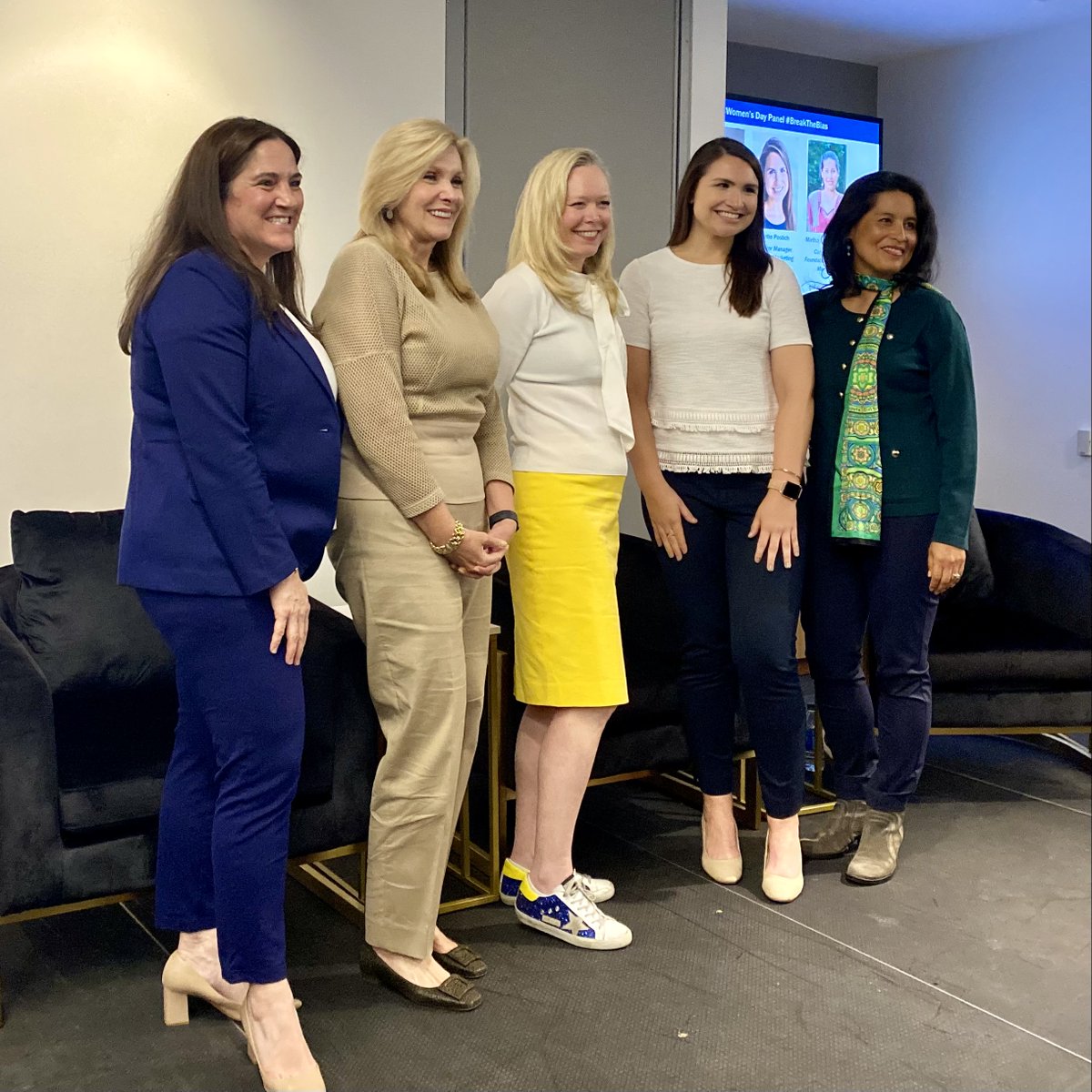 Braves's tweet image. Join us in celebrating #InternationalWomensDay! 

This morning we hosted a #BreakTheBias panel featuring trailblazing women in our community. Check out our Instagram Stories to hear how these women are leading change!