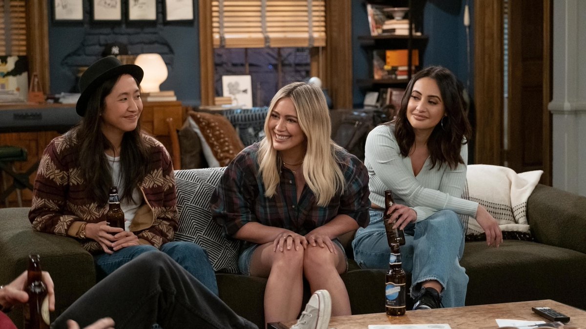 HIMYFonHulu's tweet photo. Tag 3️⃣ women that inspire you this #InternationalWomensDay! I'll go first. 💕 #HIMYF https://t.co/GNaGG00Txu