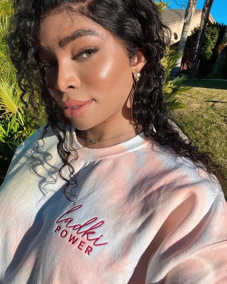 BrownGirlMag's tweet photo. At #browngirlmag, we're celebrating all those who identify as women 365 days of the year, no breaks, no gimmicks, no excuses. Make the day extra special for us by rocking and supporting our first-ever apparel line, #ladkipower ✨💜 https://t.co/Ul9IkxwW2r https://t.co/qrPgX0M0lz