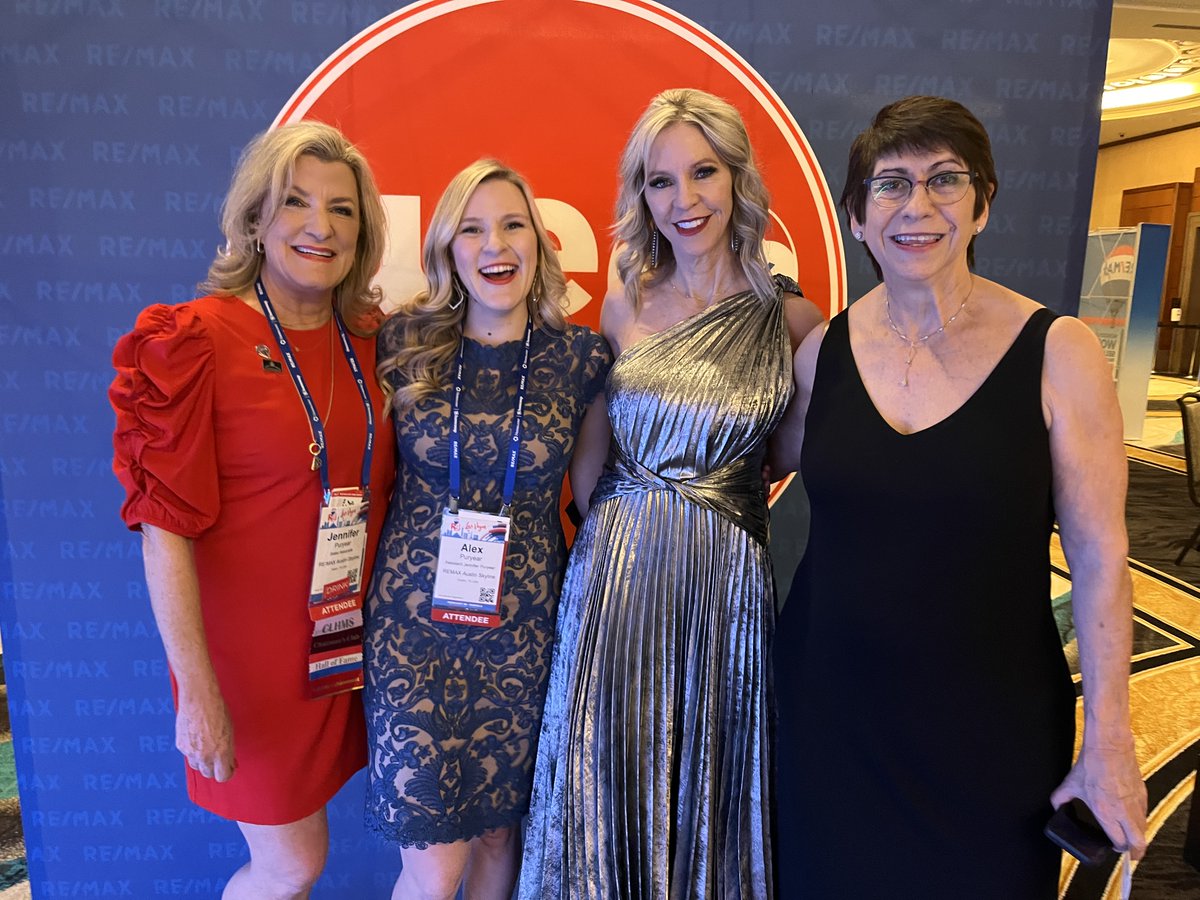 REMAXSkyline's tweet photo. The R4 Conference in Las Vegas was a BLAST!  👏 So thankful for the opportunity to network, learn, and grow! 

#R4Conference #R4remax #remaxagents #realestateagents #Austinskyline https://t.co/ybeEYtSnvV