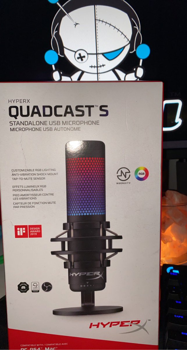 KillJoyJessica_'s tweet image. Some girls want get flowers just because ... Gamer Girlfriends get gear just because. :) I'll say it again... I have the BEST boyfriend ever! @TwitchyGlitchy1  thank you baby! #gamergear #HyperX #quadcastS