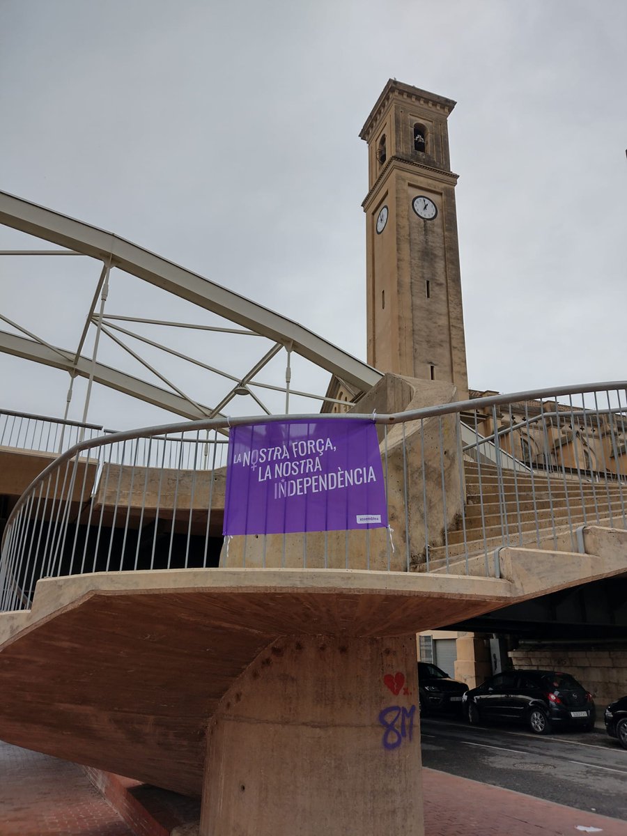 vigonbel65's tweet photo. . @VagaFeministaTE Nou èxit de participació en la celebració de #8M2022 a #Tortosa #TerresdelEbre centenars de persones en manifestació pel carrers de la ciutat, i concentració amb lectura de parlaments https://t.co/c7bQNZZkdd