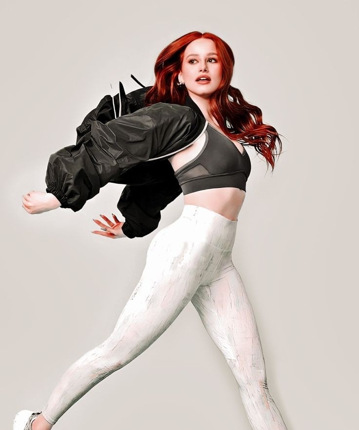 ⠀
⠀⠀⠀💋⠀｡⠀｡⠀buт⠀ı⠀κnoɯ
⠀⠀⠀ 𝗂⠀ 𝖽𝗋𝗂𝗏𝖾⠀ 𝗒𝗈𝗎⠀ 𝐂𝐑𝐀𝐙𝐘.
⠀