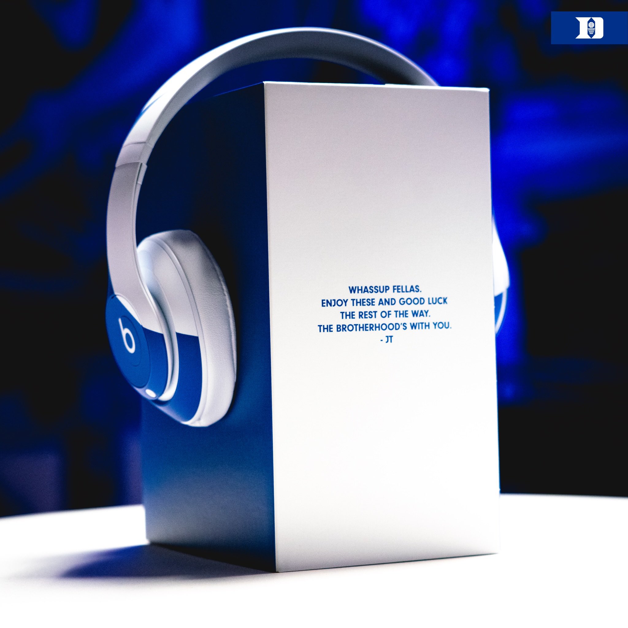 duke-men-s-basketball-on-twitter-jt-gifted-the-whole-squad-new-for