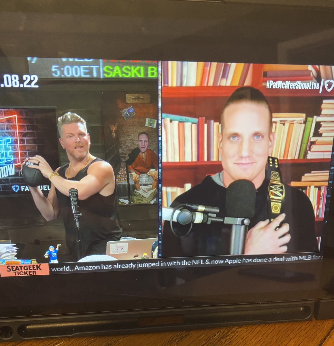 tambusche's tweet photo. Thank you @PatMcAfeeShow, @OfficialAJHawk and the boys for being a NO misinformation progrum. The media needs more of this 🤟🏻

#PMSBigAssDay #GoPackGo https://t.co/184pGygc58