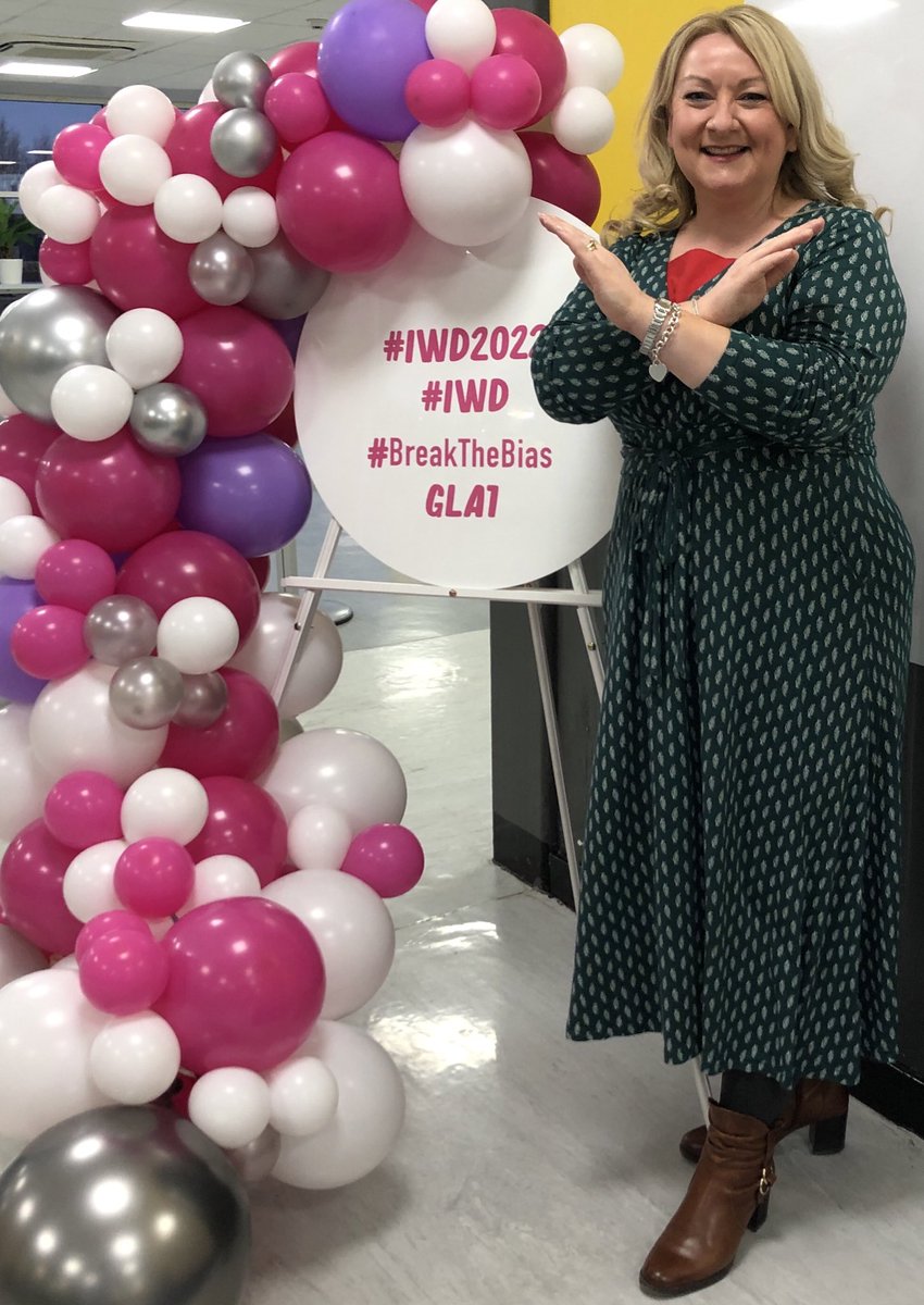 GMGillMaxwell's tweet photo. #IWD2022 #BreakTheBias #IWD #GLA1 https://t.co/jd56Uk065n