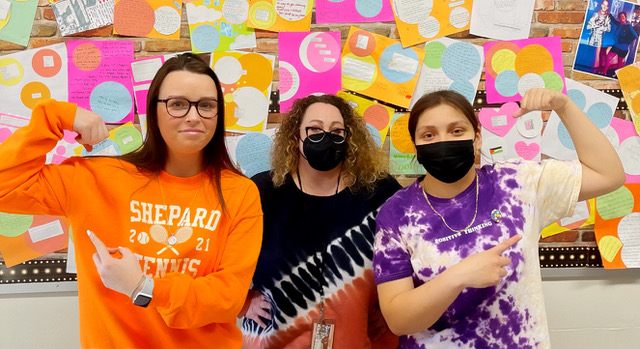 ShepardAstros's tweet photo. It's Respect Week at Shepard and each day features a dress theme. Today it's Neon/Tie-Dye Day (shine BRIGHT with respect).
THX to teacher Nicole Sonne for collecting so many great pictures.
#RespectWeekShepard https://t.co/aiEzSk07LX