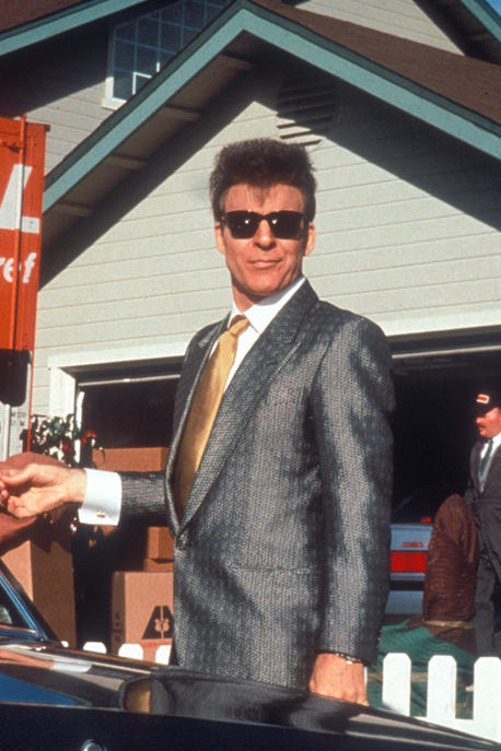 JessicaDwyer's tweet image. Well... there's the sequel I didn't know I needed.  #HenryCavill  #DatHair #MyBlueHeaven #SteveMartin's lost love child.