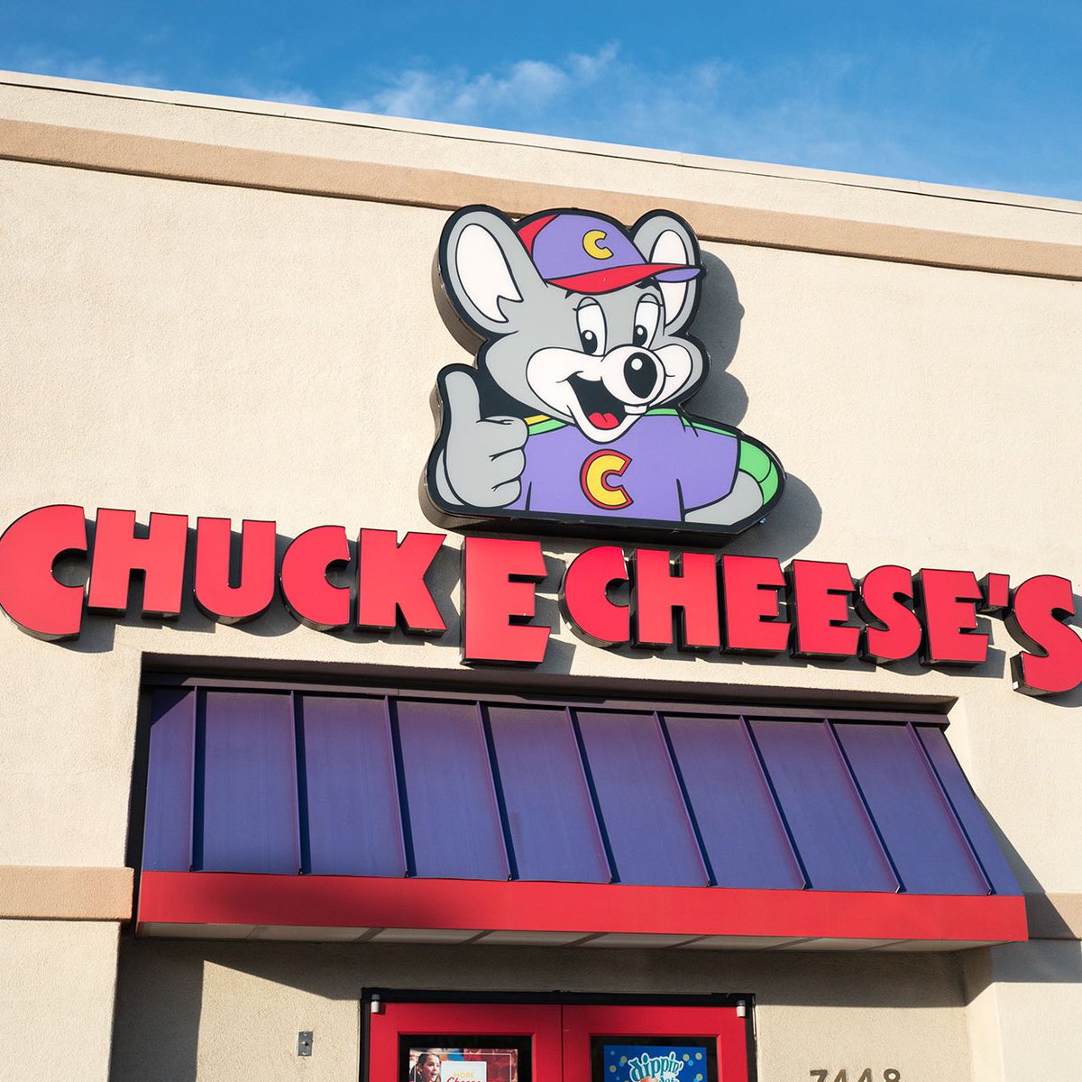 JUST IN: Lil Uzi Vert lost his Rubik’s Cube at a Chuck E. Cheese‼️😢