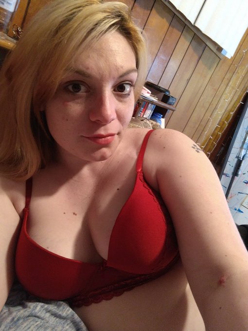 Goodnight my Twitter Fam! #redlingerie #pinklips #goodnight #OFC2022 https://t.co/gngkQOYisF<a href="/tag/redlingerie"class="tags">#redlingerie</a><a href="/tag/pinklips"class="tags">#pinklips</a><a href="/tag/goodnight"class="tags"><span>#goodnight</span></a><a href="/tag/ofc2022"class="tags"><span>#ofc2022</span></a>