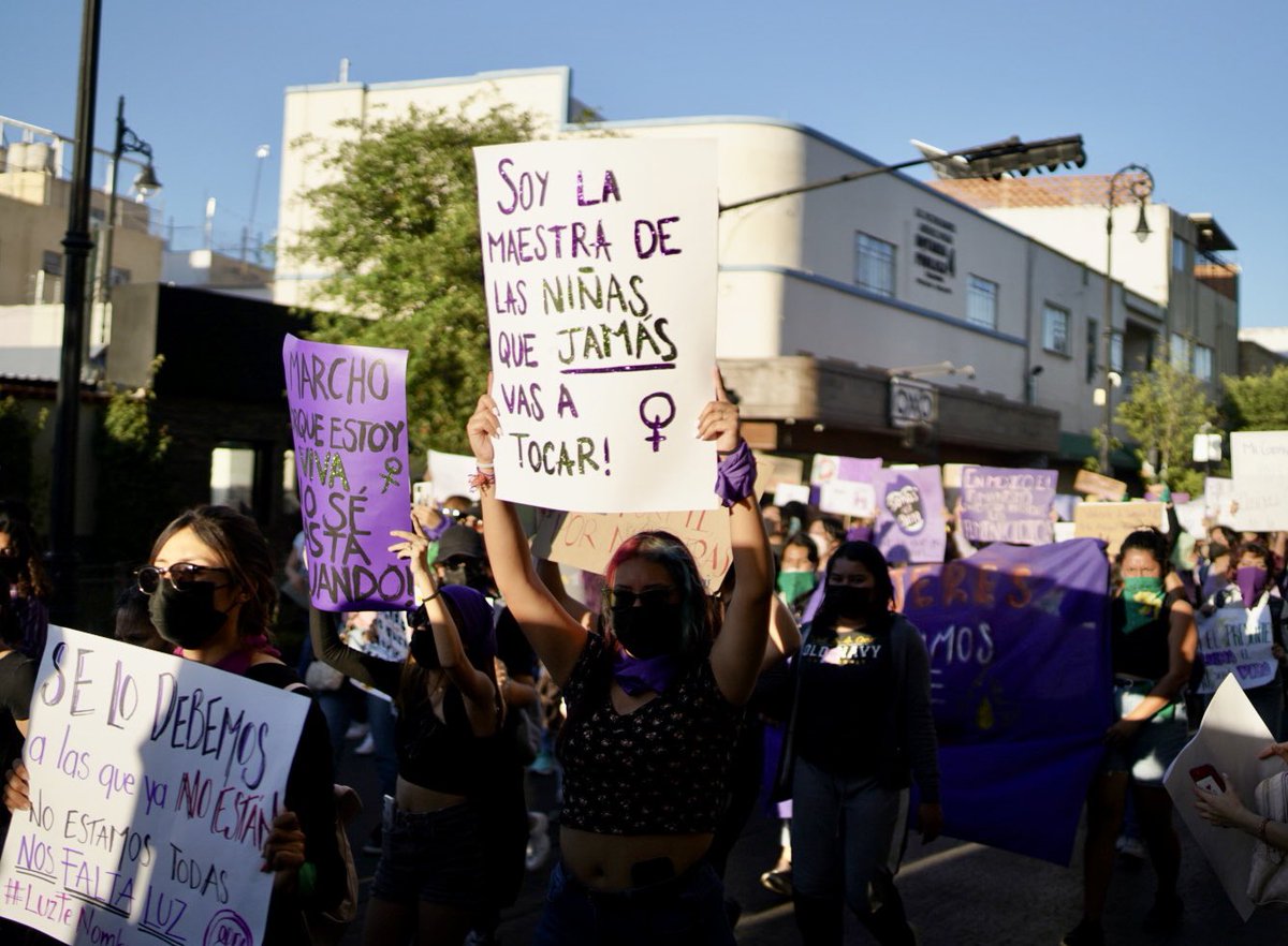 cynanlol's tweet photo. La foto del día hoy son varias y diferentes, como nosotras las mujeres #8M #8MAgs #8MMéxico https://t.co/SvjjxRwSPF