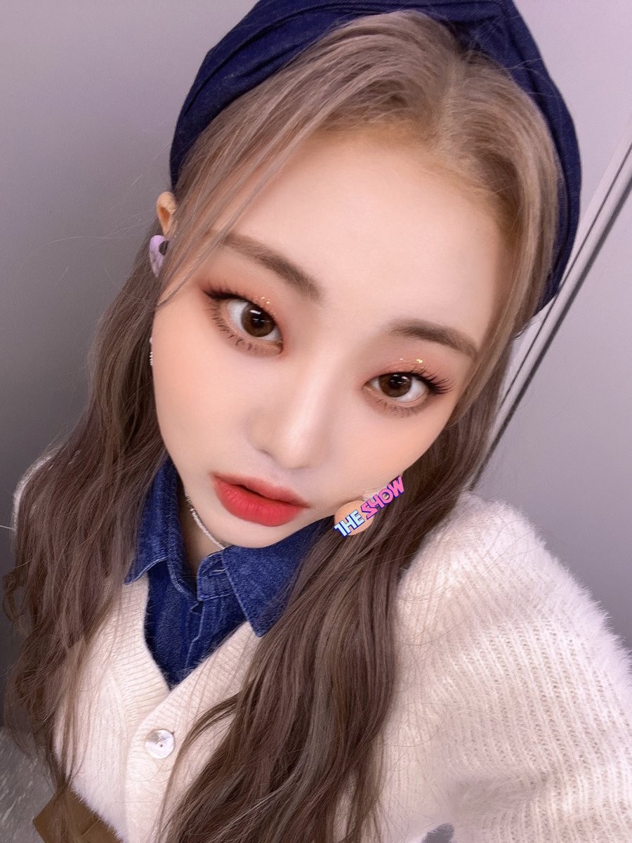 sheonspics's tweet photo. #SHEON #션 https://t.co/GWbVz0BK7V