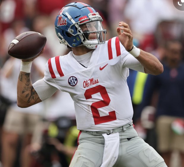 BobWashington0's tweet photo. After a great talk with coach I’m blessed to receive a offer from the  University of Mississippi @CoachMoCrum @_RodIssac @JuniorRosegreen #Goship #OleMiss https://t.co/c5Z9h9aOTP