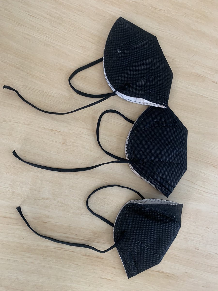 SamStehbens's tweet photo. Today is not my day. Three kn95s, busted. No back up masks left in my bag ๐ #vidaMasks https://t.co/eaBnMhPG1T