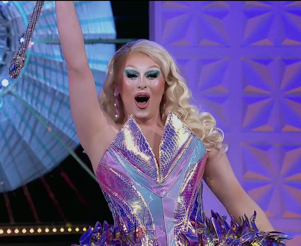 dykeshift's tweet photo. FROM UNDERDOG TO QUEEN OF THE WORLD !! #DragRaceUK https://t.co/abTjdyKd0B
