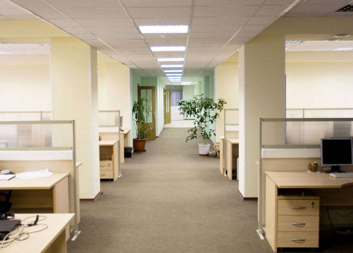 BocksSteamStar's tweet photo. It's a perfect time for spring cleaning your office or commercial floors and upholstery! $50.00 off any commercial tile cleaning.

We'll come out for a FREE consult. Call now to schedule 913-438-7767 or email us at clientservice@steamstar.net. https://t.co/ut9GPPs1In