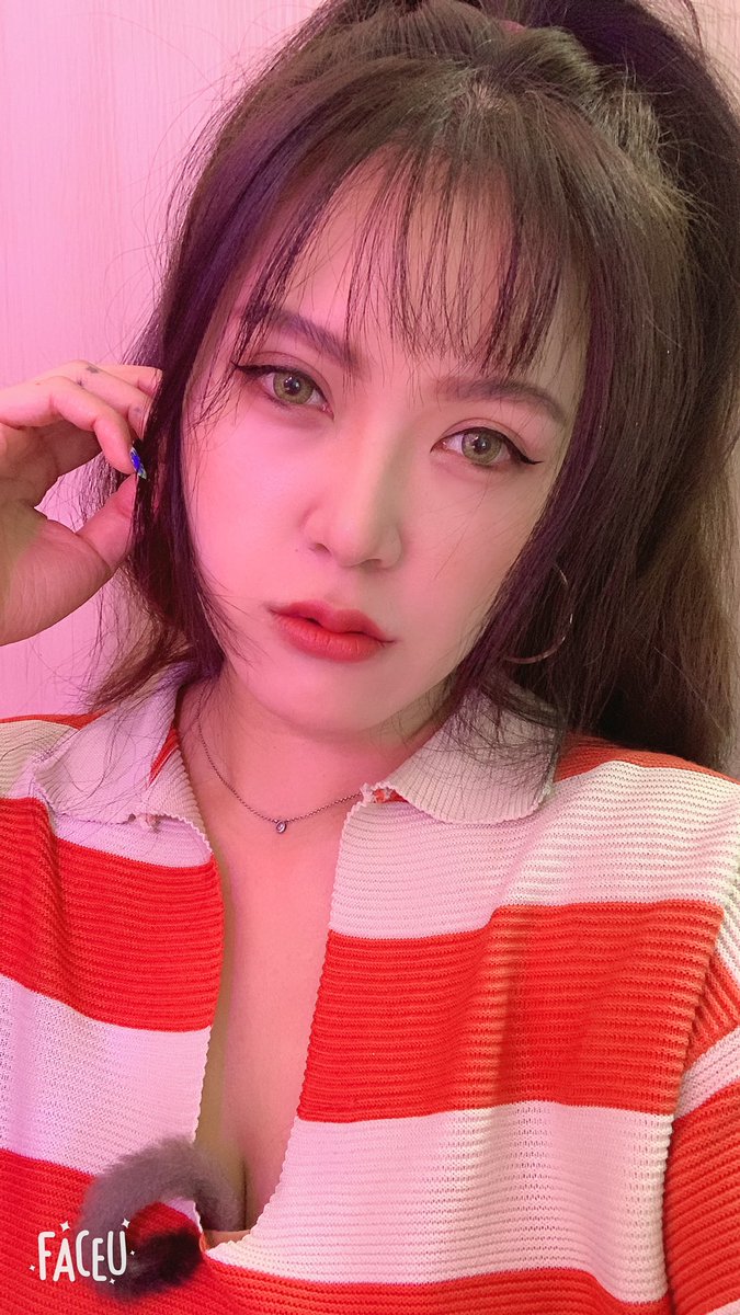 tiffiny_su's tweet photo. "I thought it was really rude to people who didn't reply to the message.
It was only later that I learned that it was the person who sent the message that was impolite.” https://t.co/iMrPIypJTH