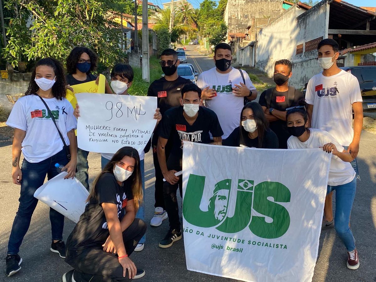 Ujsmaricarj's tweet photo. Hoje (8), estivemos junto com a UBM no ato por RESPEITO, IGUALDADE e PELA VIDA DAS MULHERES!
#semmachismo #semfome #semracismo #paremdenosmatar https://t.co/3wWGNZMThC