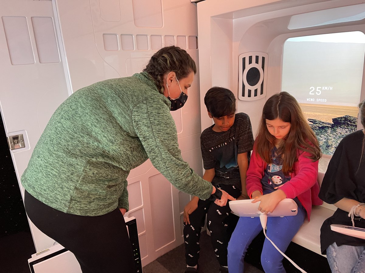 smith_station's tweet photo. Day 1 aboard the @LearningUNDFTD Explorer Lab was a success! This week our students will work together to solve engineering design challenges as they design and drive their own Mars rover across the surface of Mars. https://t.co/K0pOYnxfWE