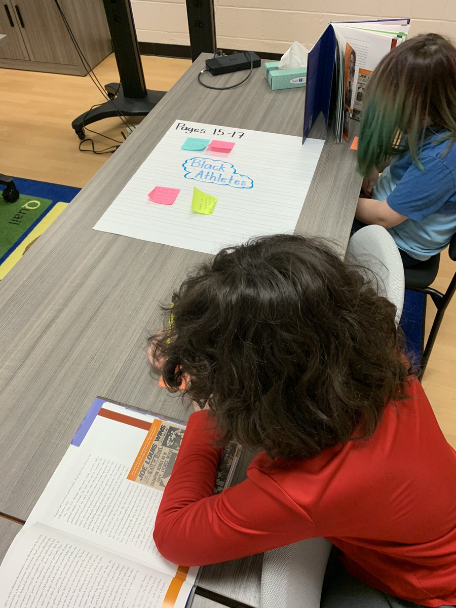 MsLeva__'s tweet photo. Changed up our learning space today to work on finding factors of success for Jackie Robinson ⚾️ #alwayslearning https://t.co/NJJjyNKggx