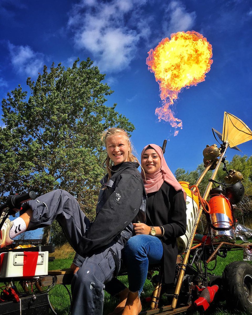 Happy International Women's Day! More women in tech!