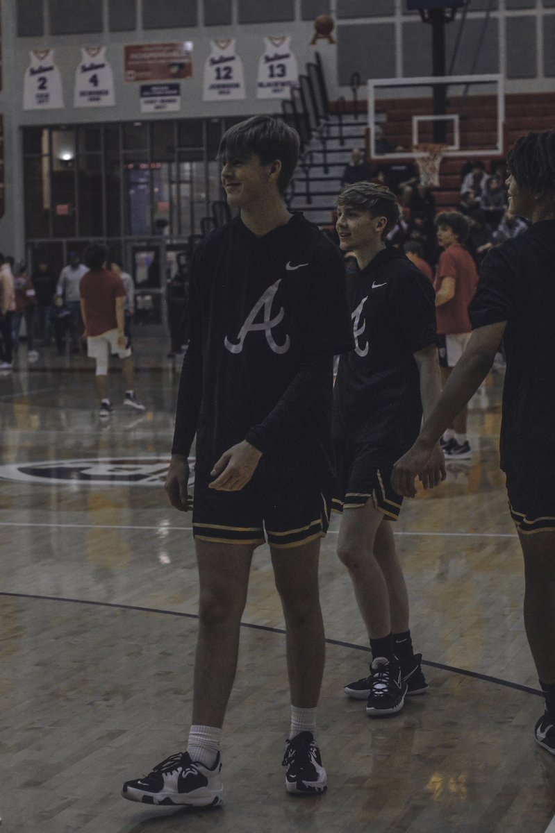 Congratulations to Andrew Gray for being recognized by <a href="/IBCA_Coaches/">IBCA Coaches</a> as honorable mention Academic All-State!