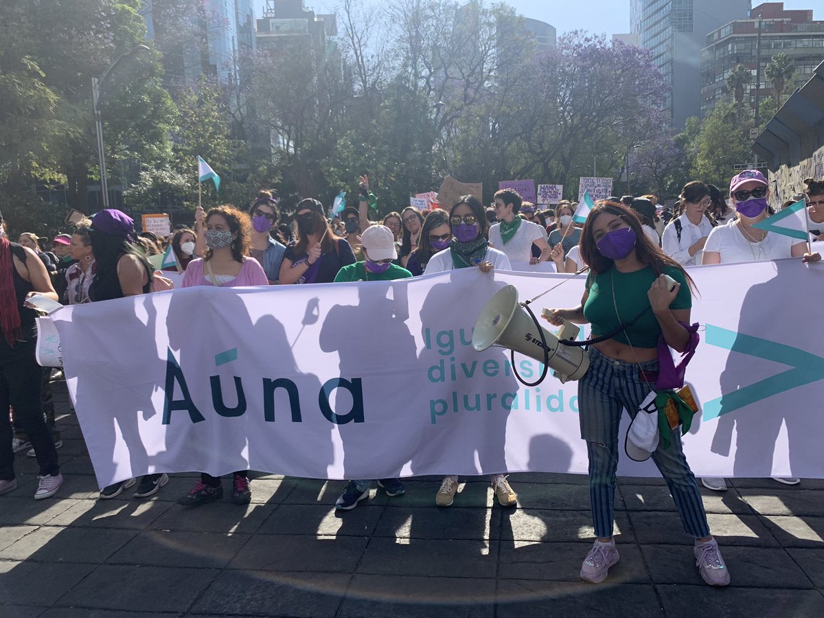 AunaMexico's tweet photo. Listas para empezar a caminar
#JuntasyDiversas
#AUNASomos
#8Marzo2022 
#MarchaFeminista https://t.co/oOzA35MI0G