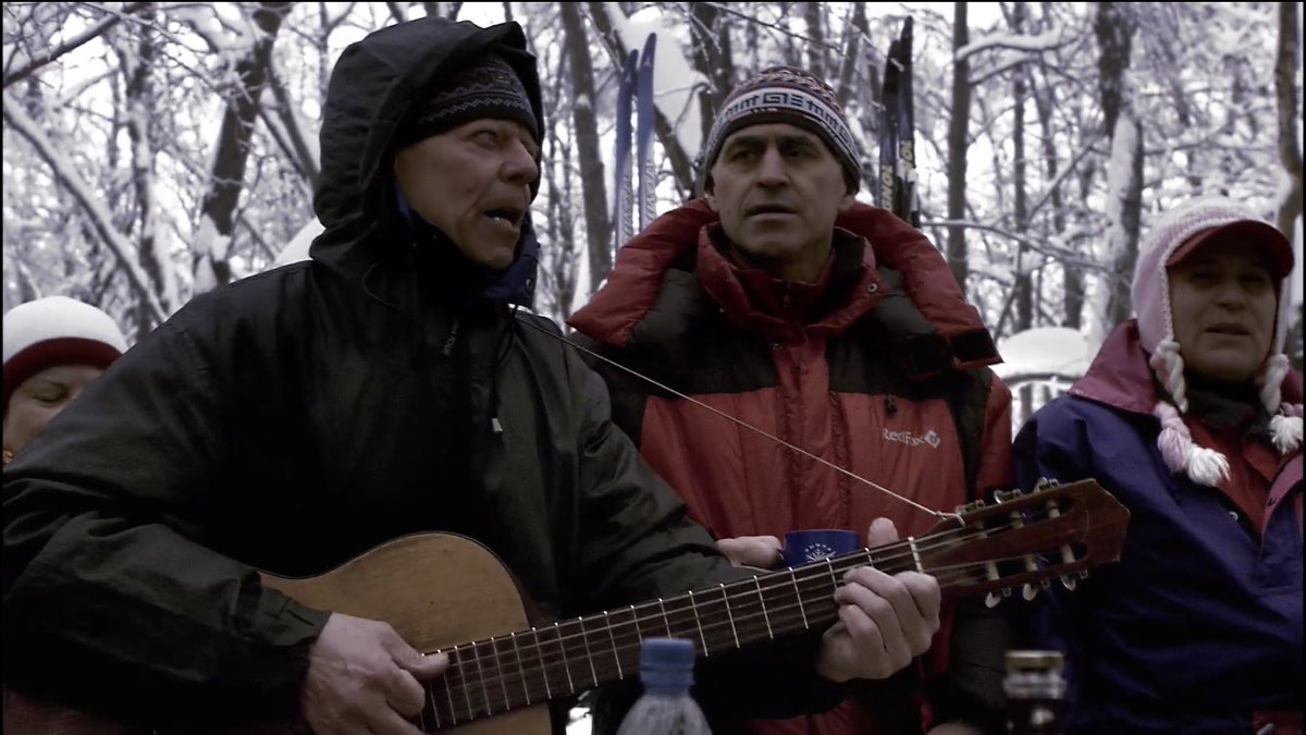 MisuLintxi's tweet photo. Me acuerdo todos los años. En 2010 estaba en Saratov, Rusia. Fue un día maravilloso. Celebramos el 8 de marzo en mitad de un bosque nevado, a 13 bajo cero, rodeados de un grupo de octogenarios rusos que cantaban canciones y brindaban con vodka. Aquel año viajamos mucho: (1/6) https://t.co/GXCTooLvw2